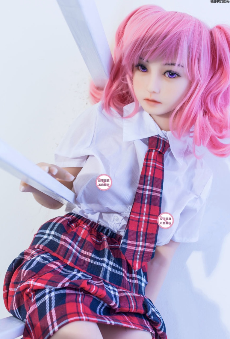 能啪能拍又能抱,成年人的娃娃,让你再也不想飞机杯     如果说exdoll